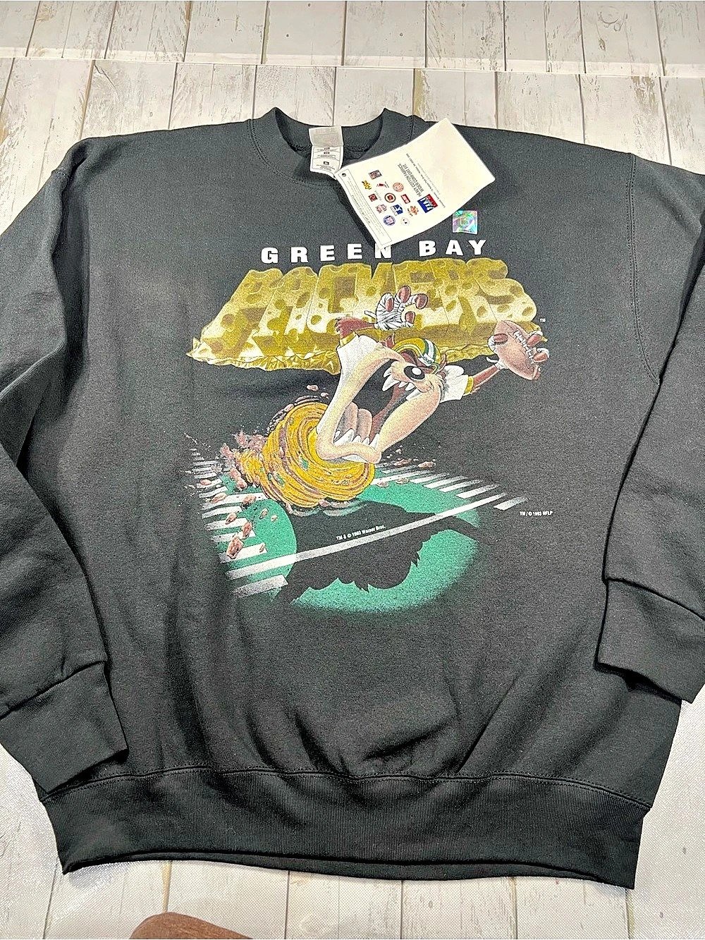 Fruit of the Loom Vintage 1993 Green Bay Packers Tazmanian Devil NFL Sweatshirt
